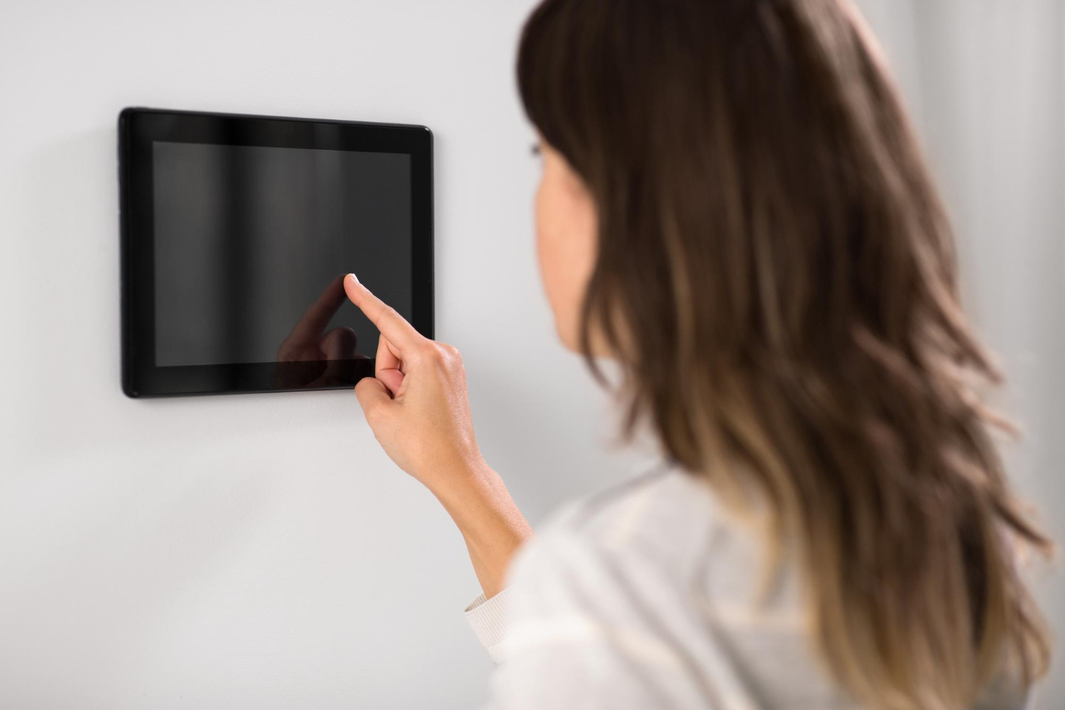 blank smart thermostat screen